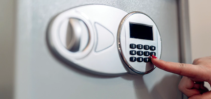 Jewelry Safe Cracking in Hawthorne, California