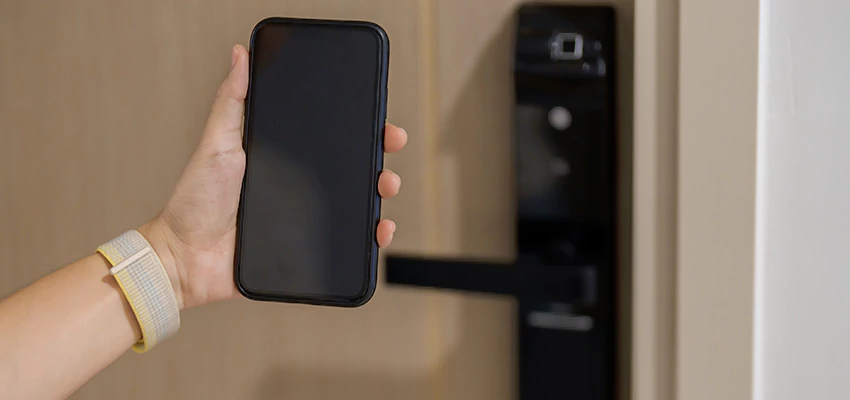 Keypad Wifi Locks Repair And Installation in Hawthorne, CA