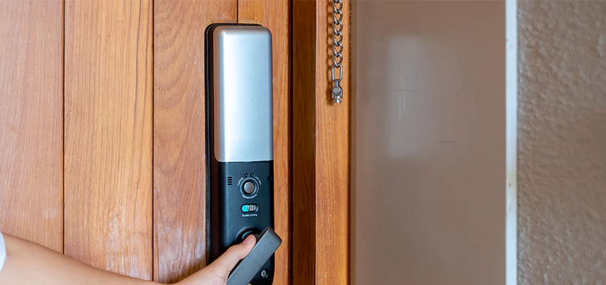 Home Security Electronic Locks Upgrades in Hawthorne, CA