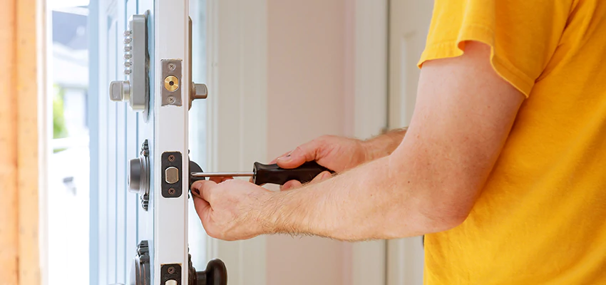 Eviction Locksmith For Key Fob Replacement Services in Hawthorne, CA