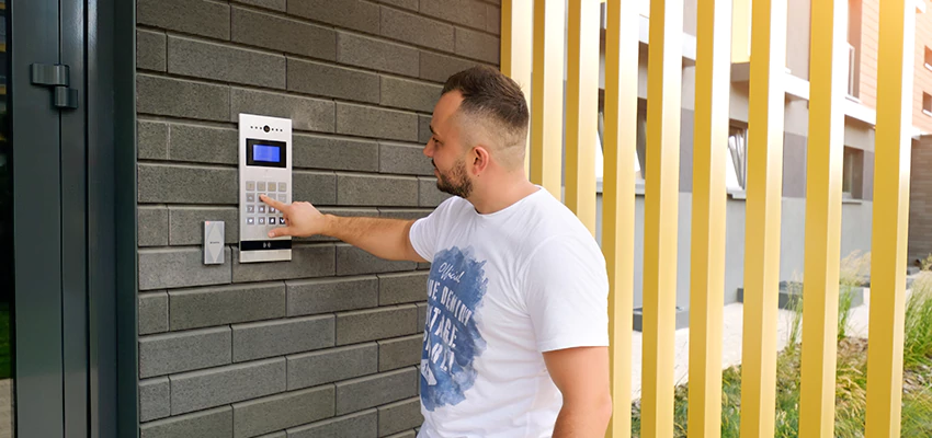 Locksmith Company For Smart Lock System Installation in Hawthorne, California